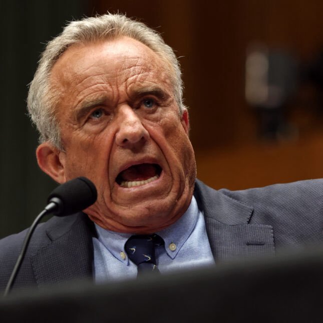 chiky handler tweet media