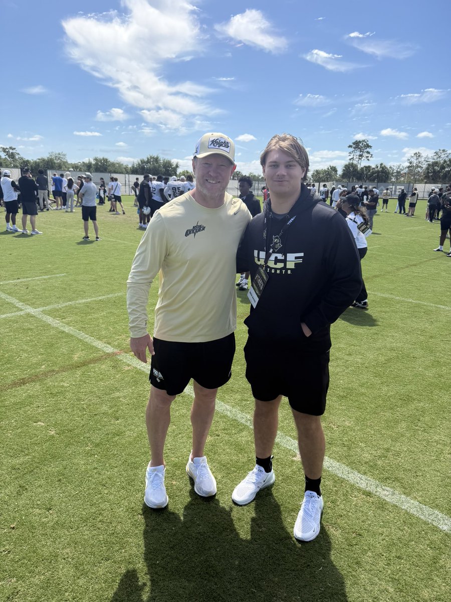 Ben_Bass2324's tweet photo. Thank you for the @UCF_Football staffs great hospitality during my visit had a great time watching practice and talking with @coachdawsonucf @coach_frost @Coach_Martin95 #LLBB @CoachDrafts @CoachRGarth @TheUCReport @Rivals https://t.co/PLF5h4cig7