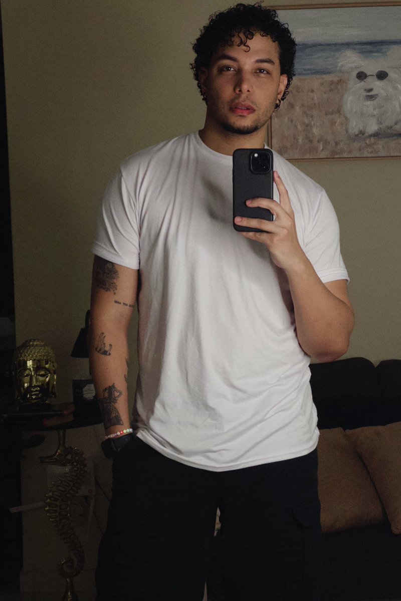 ♱ 𝐓𝐨𝐦𝐦𝐲 𝐕𝐚𝐥𝐝𝐞𝐥𝐥𝐚𝐪𝐮𝐞 ♱ tweet media