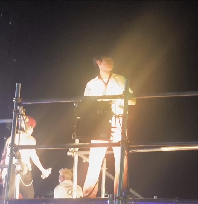 ʀᴀᴇ 𖤣 ☼ tweet media