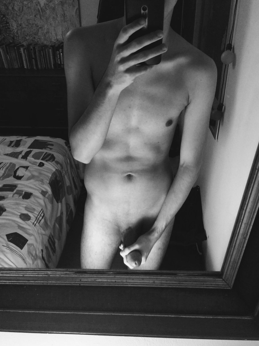 🍆🐖🍑 tweet media