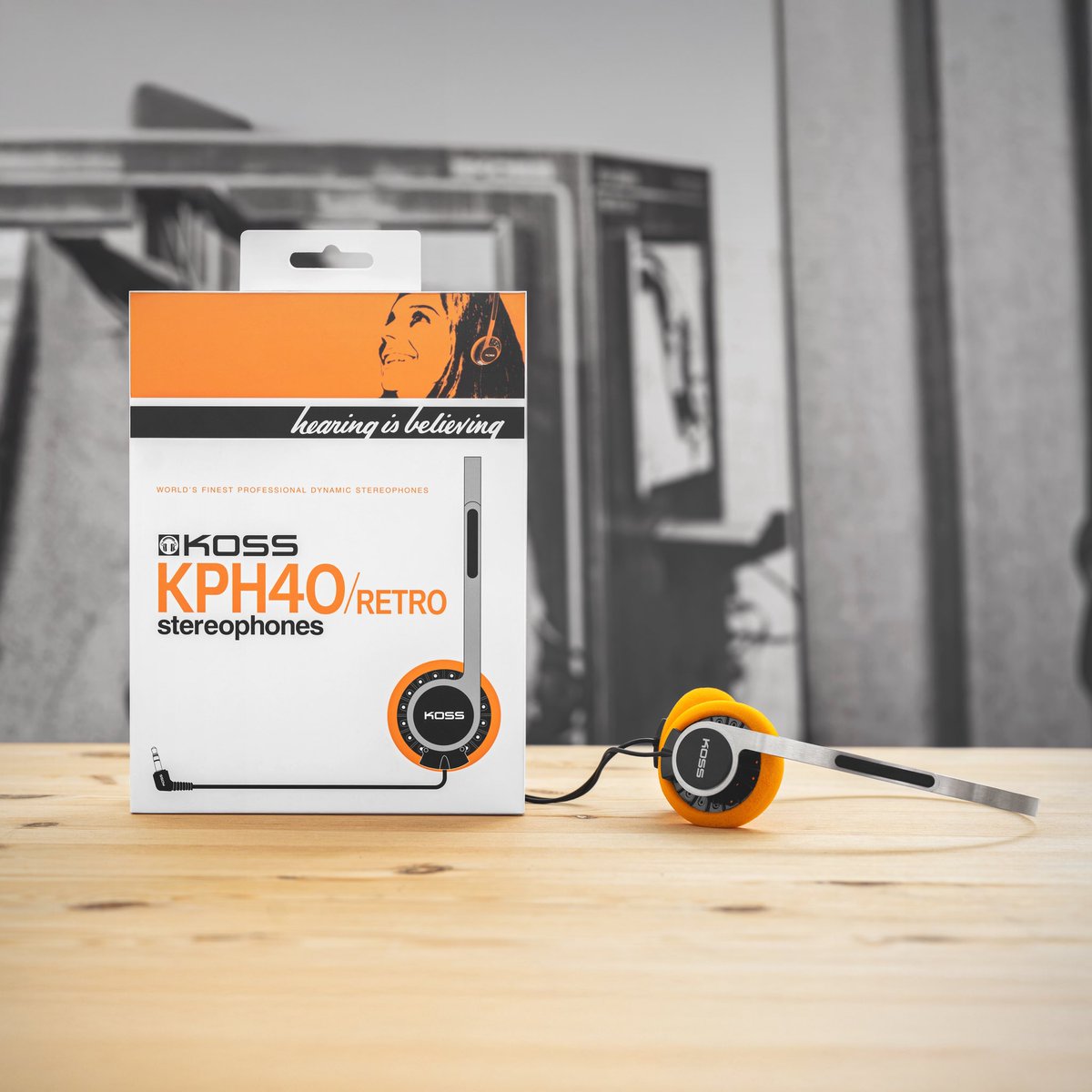 KossHeadphones's tweet image. Real Retro. Real Legendary Sound. 

KPH40/Retro is almost here, sign up below to get notified when you can get your hands, and ears, on the next legendary on-ear headphone from Koss. 

Get Notified: koss.com/email-signup