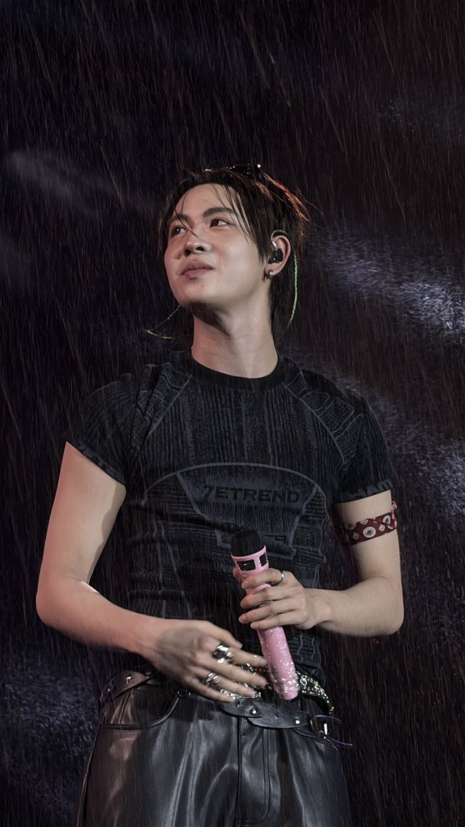 คุณอาทิตย์ tweet media