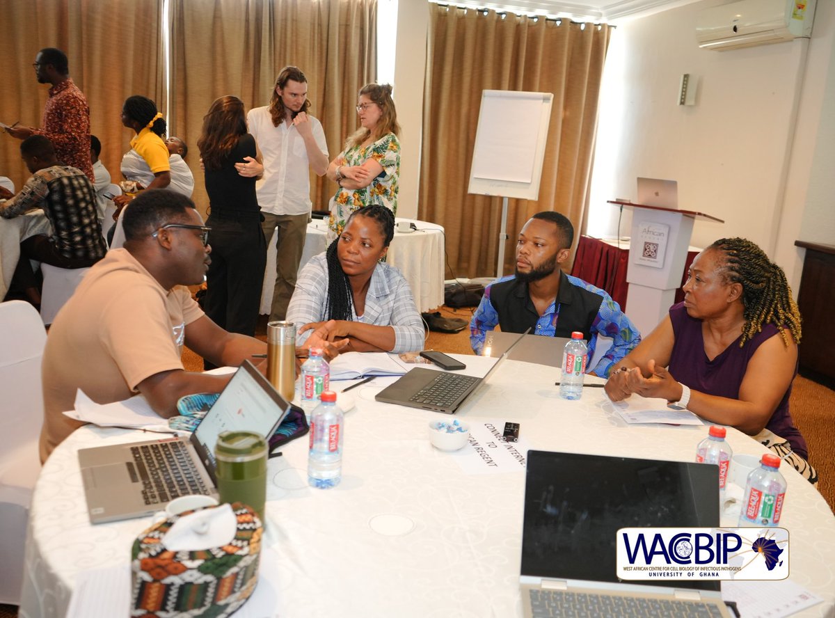 WACCBIP_UG's tweet image. Group work in session, Dr Natalie Melcher leads participants in analysing the Reveal platform through a SWOT exercise.

Key reflections are emerging around its strengths, weaknesses, opportunities, threats and how it can be applied in real work settings.

#GDRS #DigitalHealth