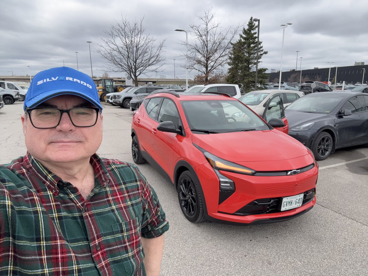 My ride for a few days: <a href="/chevrolet/">Chevrolet</a> <a href="/ChevroletCanada/">Chevrolet Canada</a> 2027 Bolt!  Review coming soon.  #ElectricVehicles