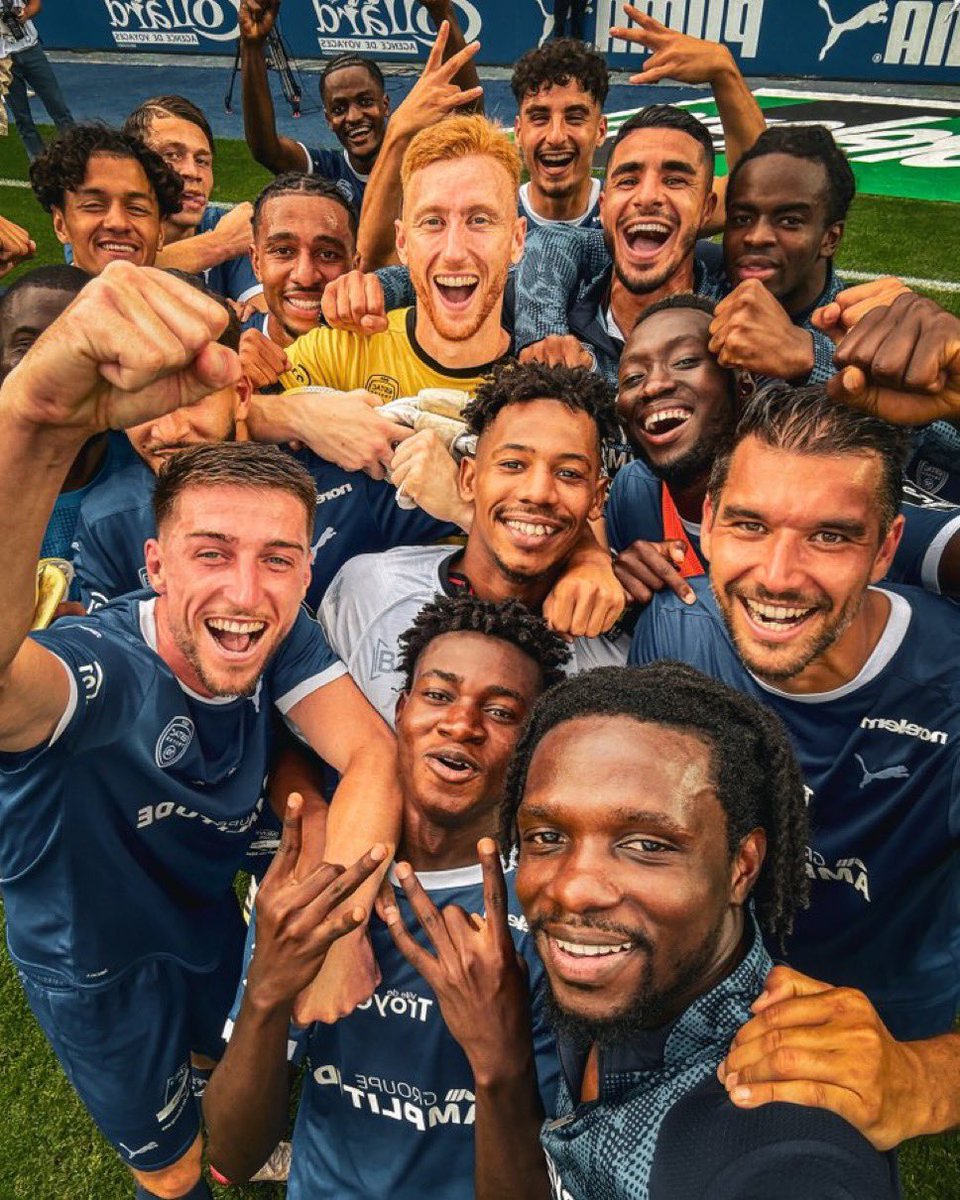 Hugo_jzql tweet media