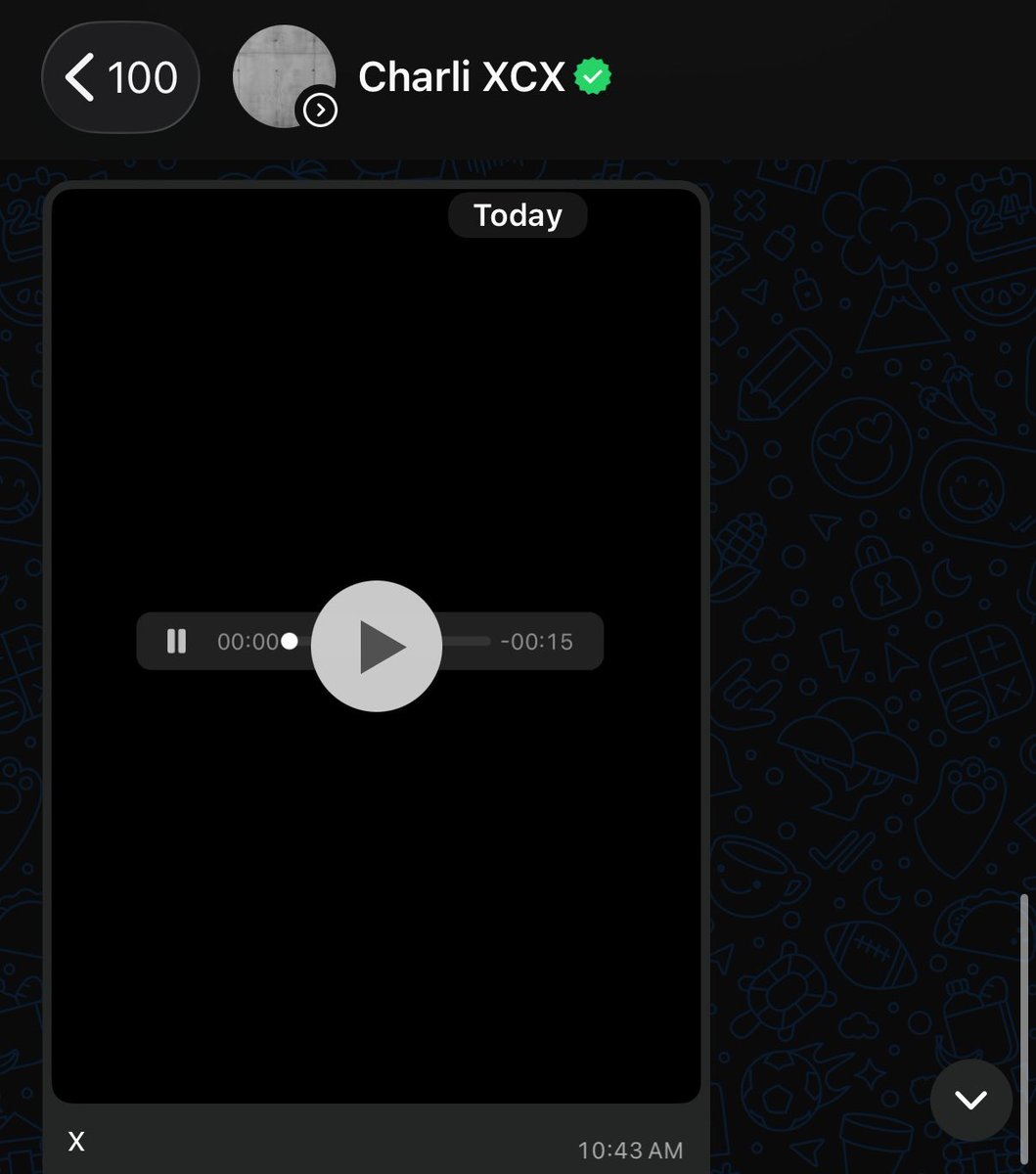 cuando mis airpods me dijeron charli xcx acaba de enviarte un mensaje en whatsapp jsbnsskoss