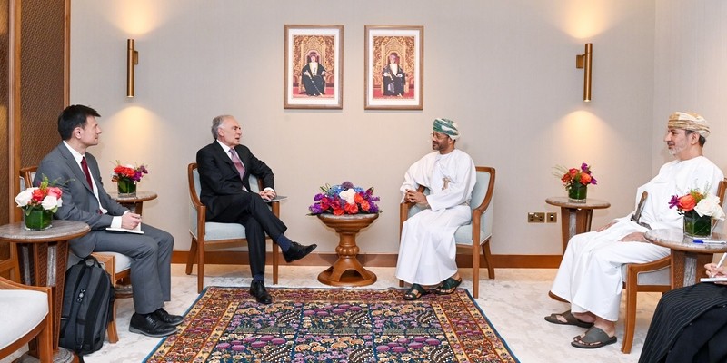 kuna_en's tweet image. #Oman's Foreign Minister receives a Personal Envoy of the UN Secretary General on the Middle East Conflict, discussing regional developments.

kuna.net.kw/ArticleDetails…

#KUNA
