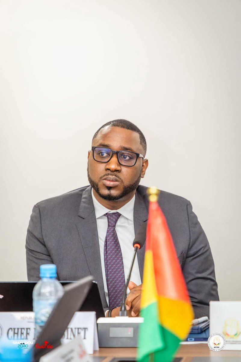 🇬🇳🇮🇱umar tweet media