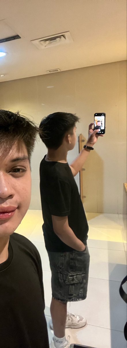 WalkingDead_ tweet media