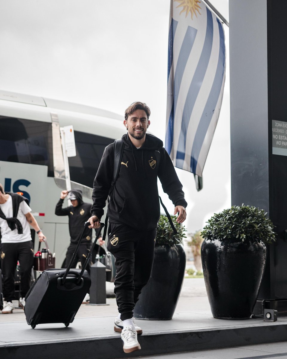 caplatense's tweet photo. 𝑆𝑎𝑎𝑣𝑒𝑑𝑟𝑎 ➡️ 𝑀𝑜𝑛𝑡𝑒𝑣𝑖𝑑𝑒𝑜

#𝐎𝐫𝐠𝐮𝐥𝐥𝐨𝐌𝐚𝐫𝐫𝐨́𝐧🤎 https://t.co/Ghfcgm11Kb