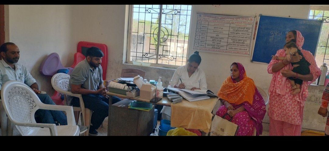 આયુષ્યમાન આરોગ્ય મંદિર શાંતિપરાના  સુખપુર ગામમાં આજે મમતાદિવસ ઉજવણી.
👉🏻સ્વસ્થ માતા -સ્વસ્થ બાળક.. 
👉🏻તમામ સગર્ભાબહેનો અને પાંચ વર્ષ સુધીના બાળકોને જરૂરી તપાસ અને રસીકરણ.<a href="/TeamHealthMalia/">Team Health Malia_Junagadh</a> <a href="/aamgadu27163/">AAMGADU_MALIA</a>