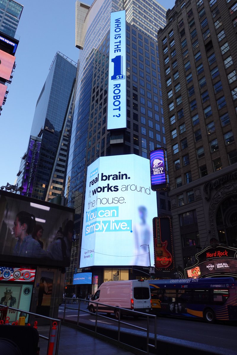 The Humanoid Hub tweet media