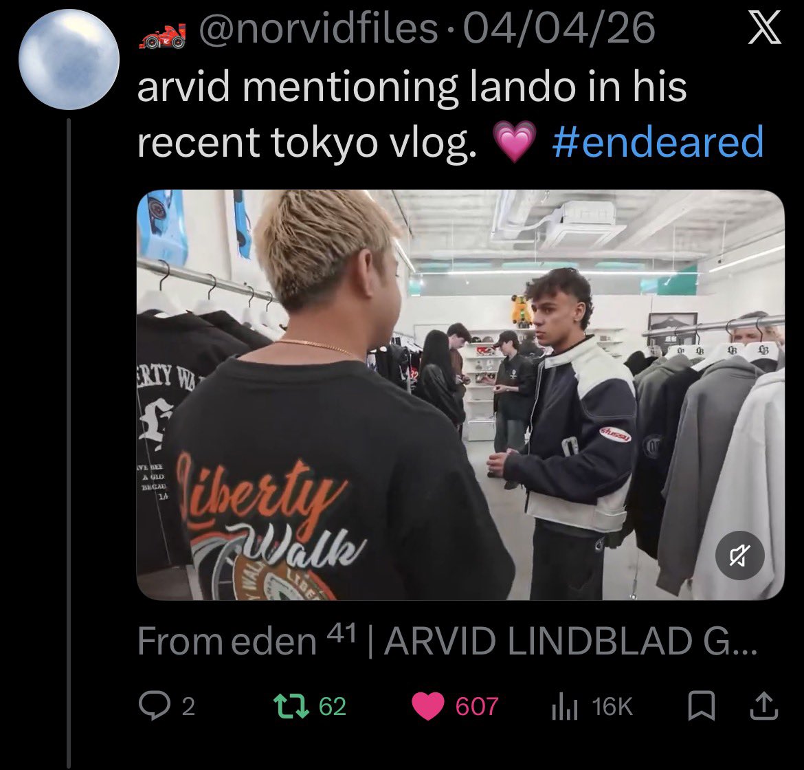 arvidsnoopy's tweet photo. @14charm2 oh and #norvid isnโt real? hmm https://t.co/dEblWRzWdf
