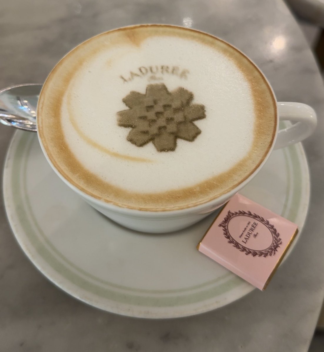 Mariam 💙🇰🇼 tweet media