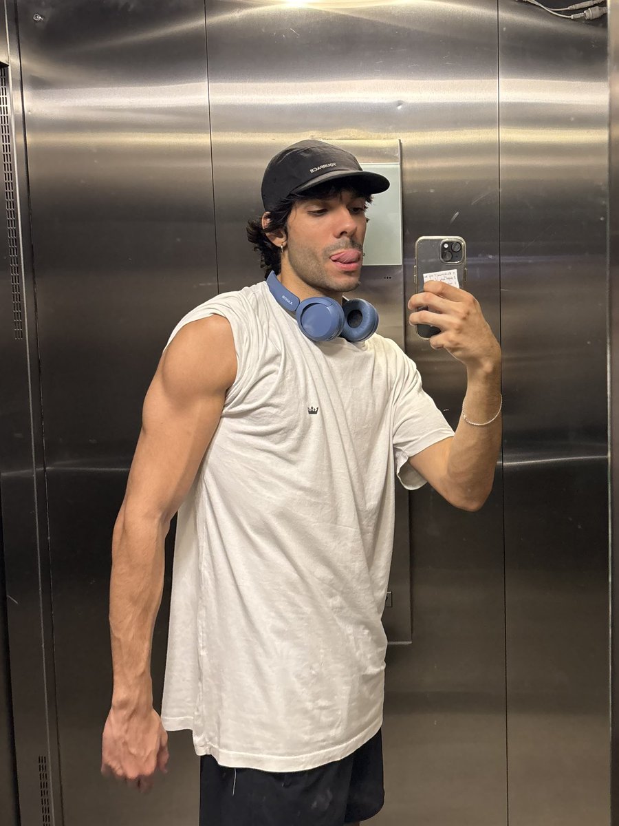 WOR$T TRICK IN AMERICA tweet media