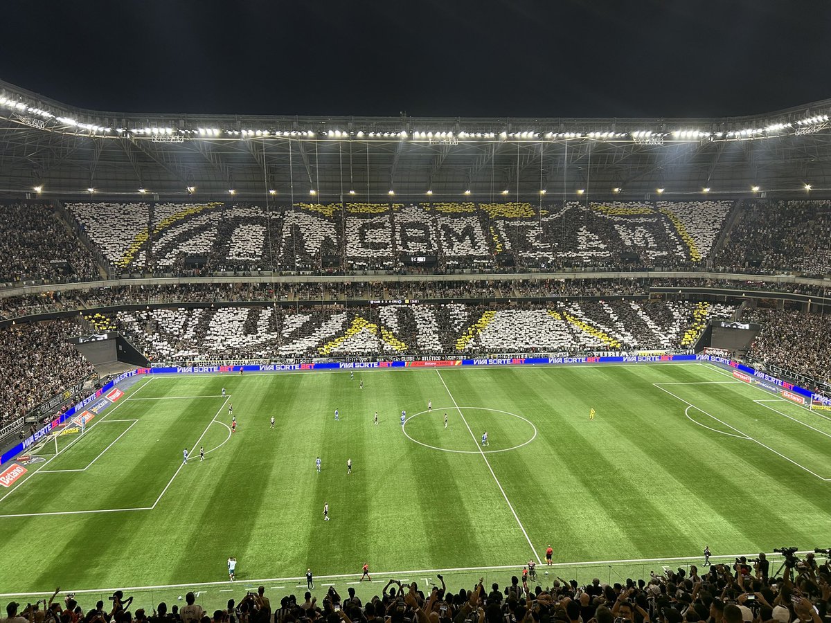 🪭 ninα⁷⊙⊝⊜ VAI VER O BTS 2x tweet media