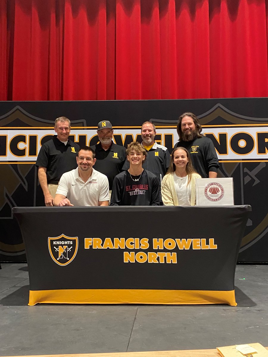 FHNKnightsAD's tweet photo. Congrats, Javon, Kooper, Carson, &amp; Addy https://t.co/remZJMXbe6