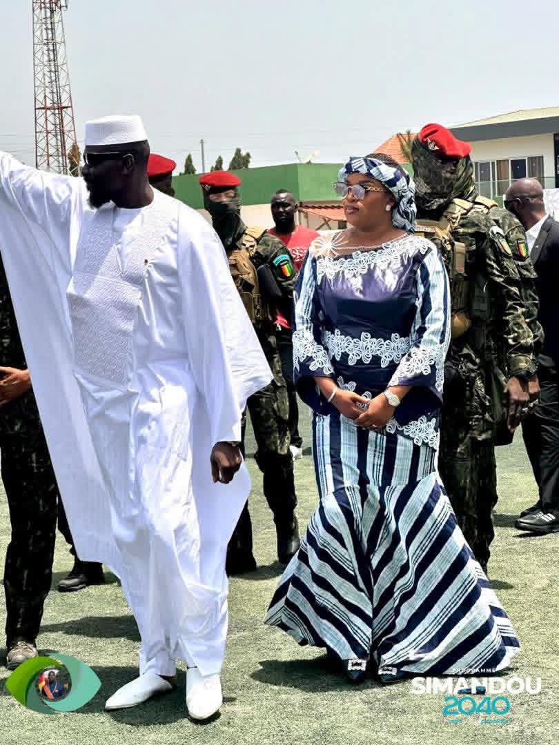 ✅Ce mercredi 15 avril 2025:

le Président de la République, Président Mamadi Doumbouya, a présidé en différé la cérémonie de célébration de la Journée internationale des droits des femmes, organisée au stade Petit Sory de Nongo.

#oeildugmd/#PresidenceGN/#GMD/#BâtirEnsemble