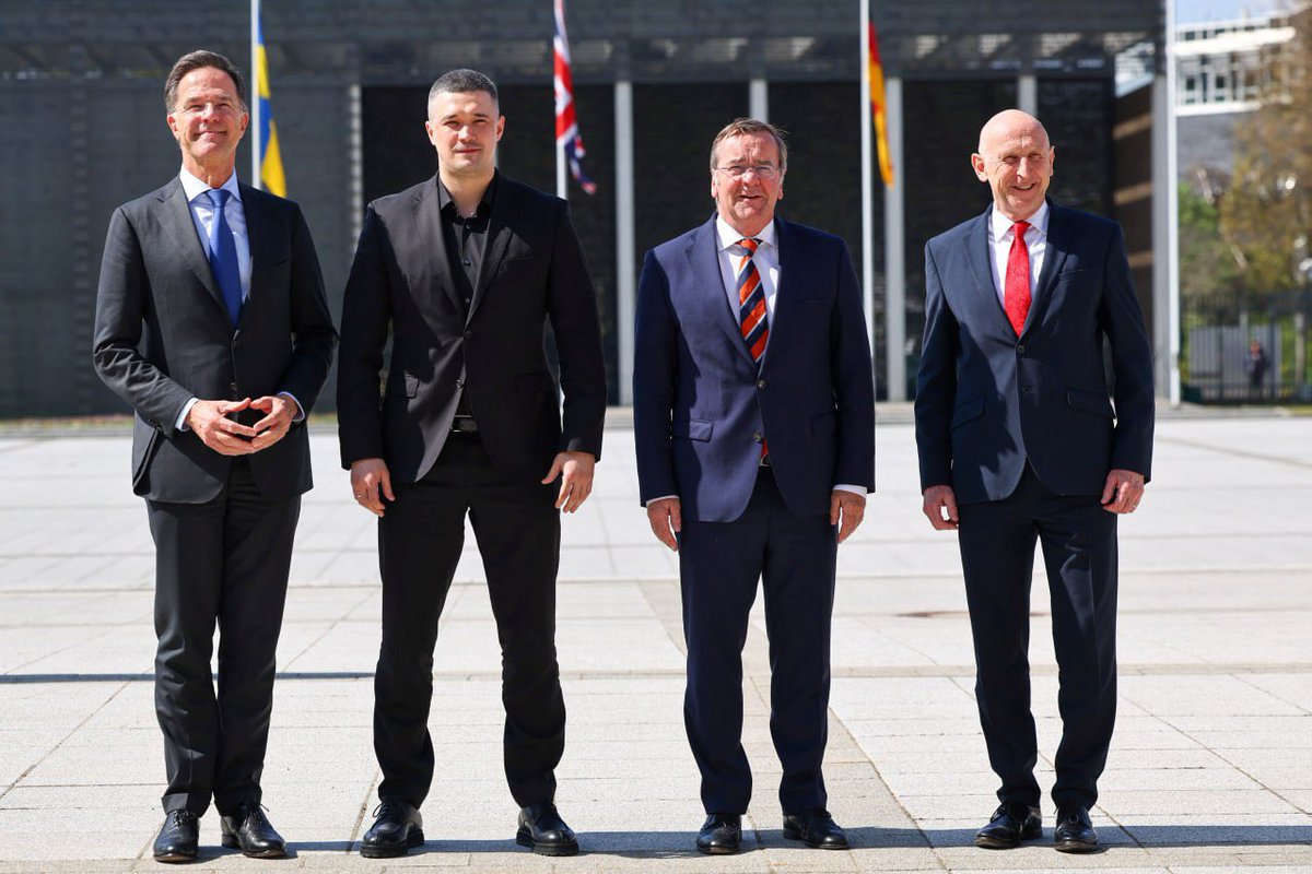 Dzis Maksym tweet media