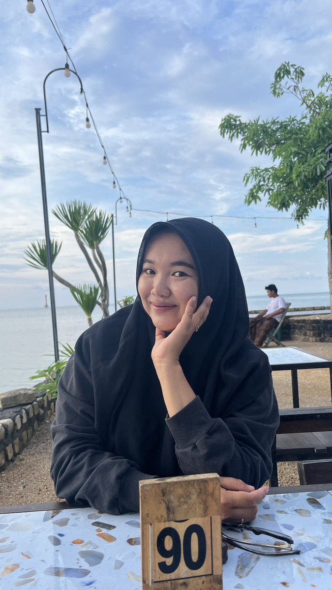 Justiraa_'s tweet photo. Lama ga up x hihi https://t.co/wxrvfvhaHZ