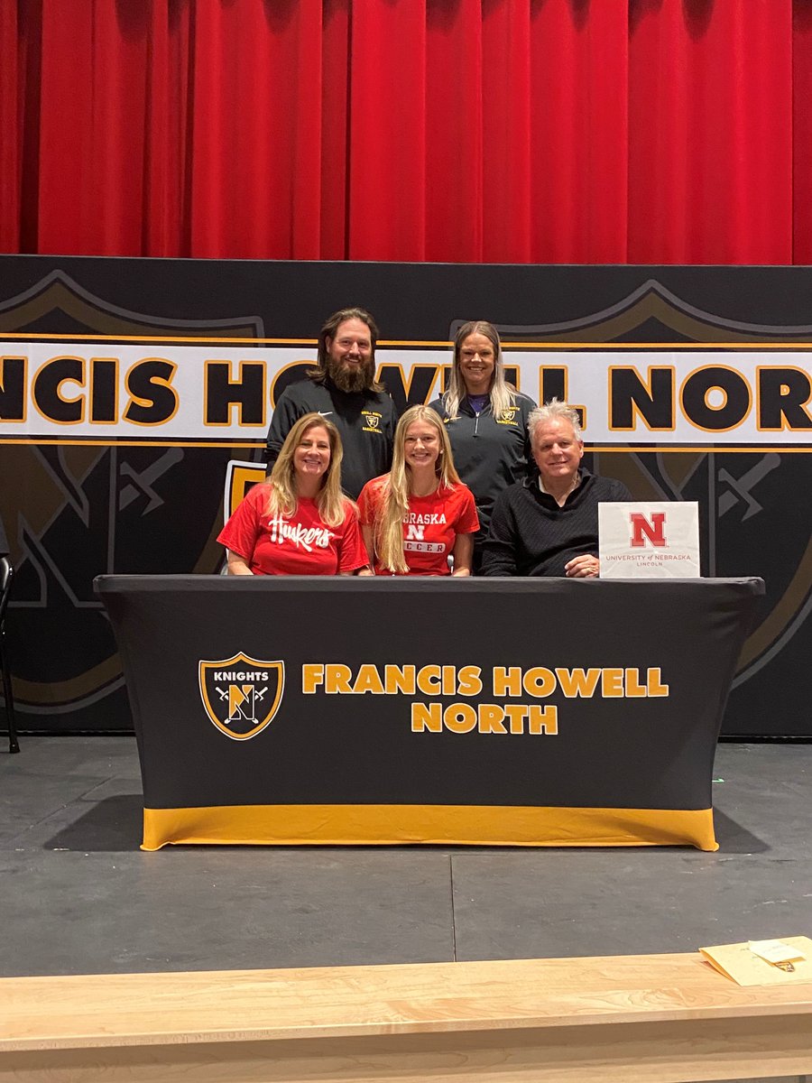 FHNKnightsAD's tweet photo. Congrats, Javon, Kooper, Carson, &amp; Addy https://t.co/remZJMXbe6