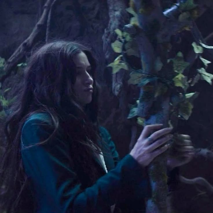 karly Ი︵𐑼 tweet media