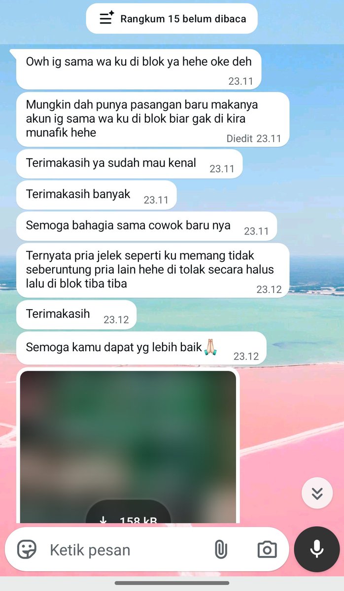 innefablethrd's tweet photo. @tanyakanrl Baru kejadian di aku, udah ku tolak baik-baik terus dia spam di DM ig, aku deactive akun ig, dia kira aku blok dia di ig, terus chat aku di wa pake nomer baru karena nomer wa dia aku blokir ngeselin parah, spam terus. https://t.co/hJijZMrYl7