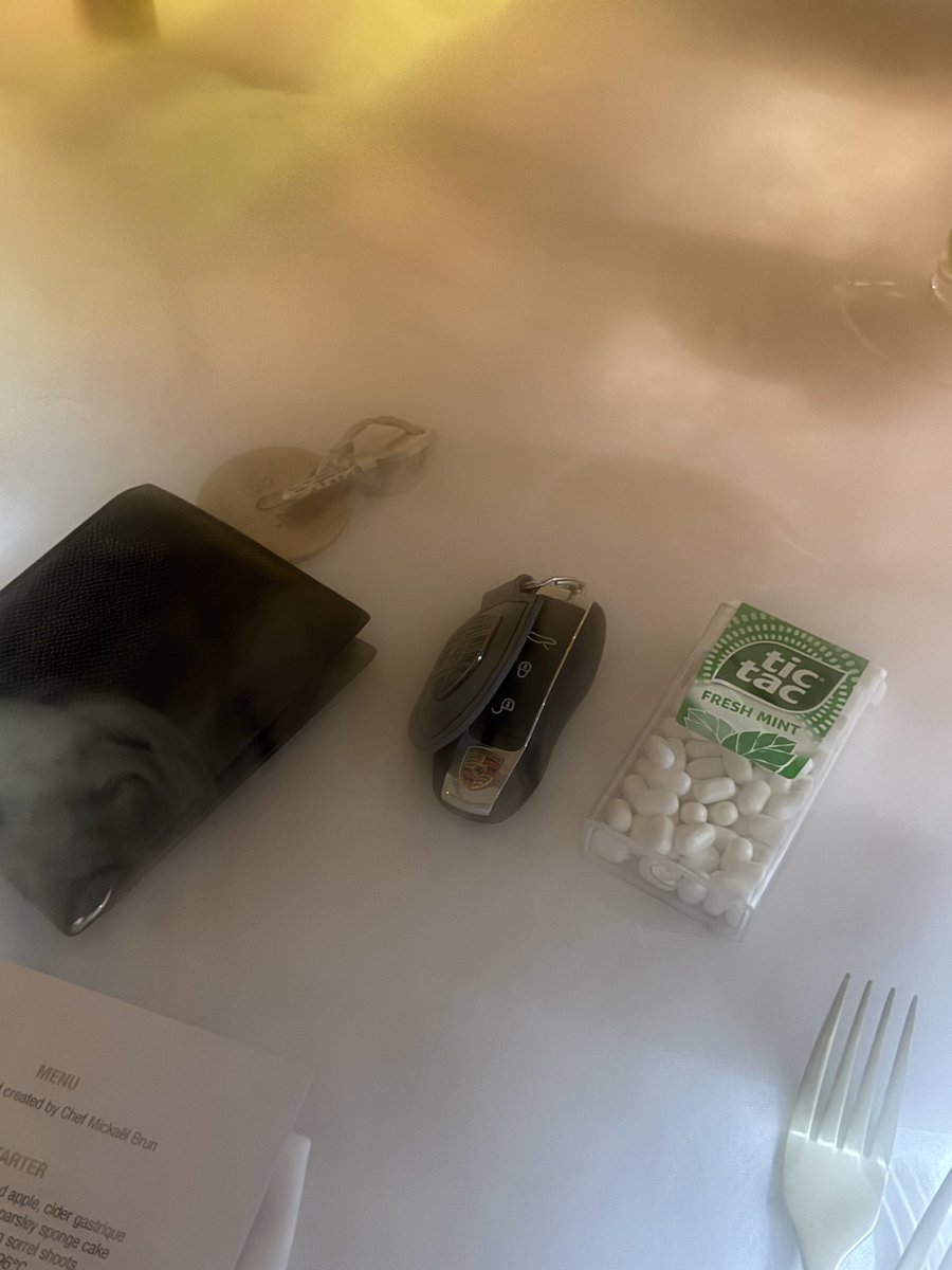 ApolloZen tweet media