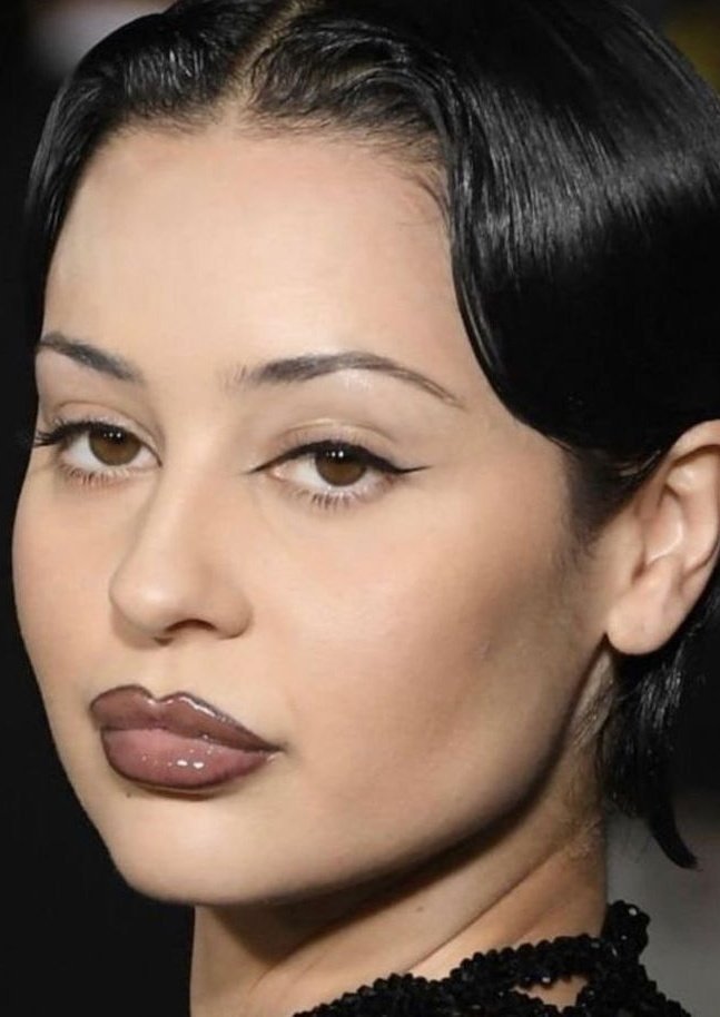 alexa with short hair was something else