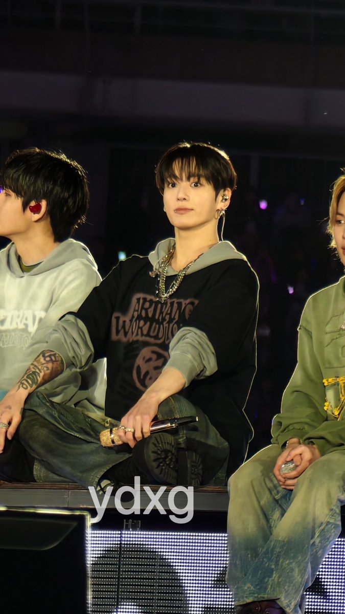 안냥~.~ tweet media