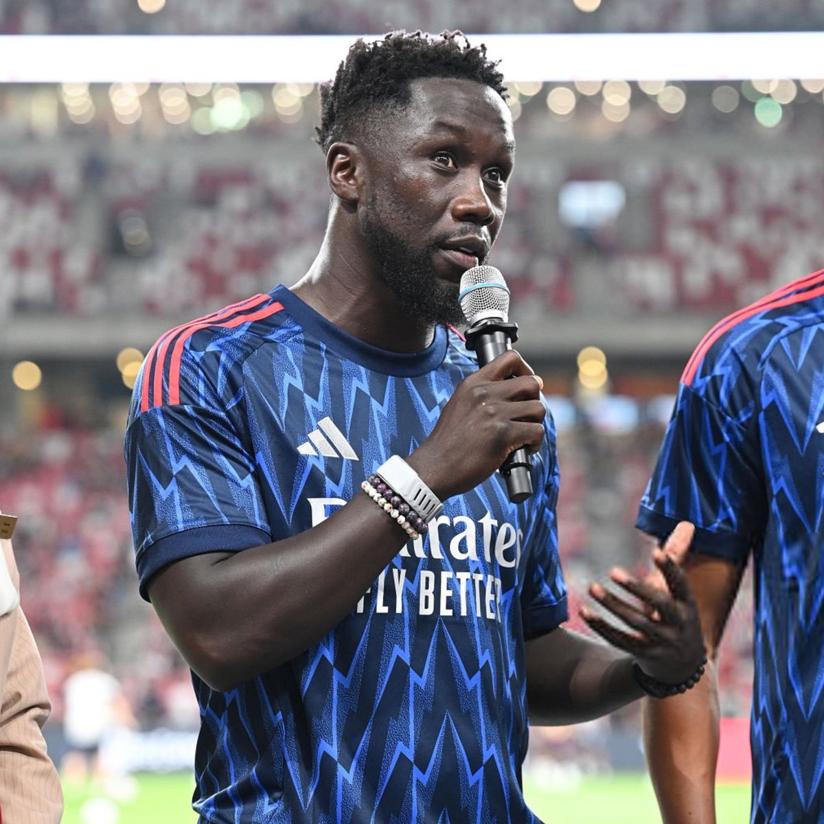 Vibes Foot tweet media