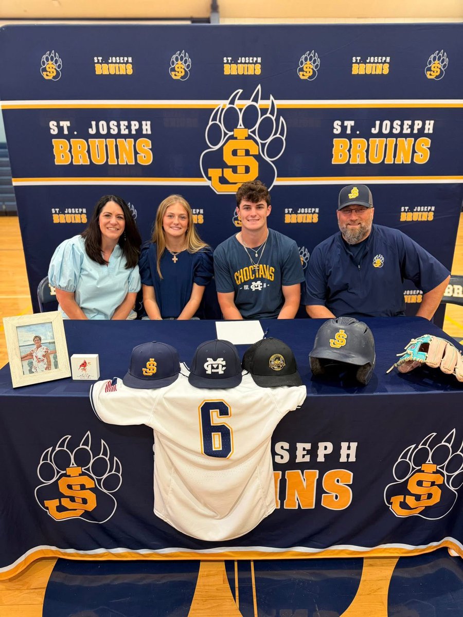 STJOEBRUINS's tweet photo. ⚾️ This morning we celebrated Senior baseball player Reid Hager as he signed to continue his athletic and academic career at Mississippi College. Congratulations to Reid on this amazing accomplishment. Your Bruin family is proud of you! #GoBruins #RecruitTheBruins https://t.co/Lcnl68yE2s