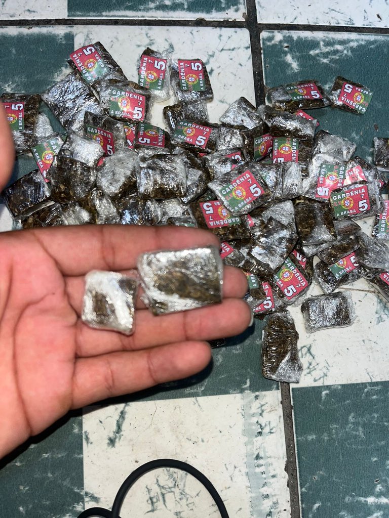 MACONHAS DO RIO oficial tweet media
