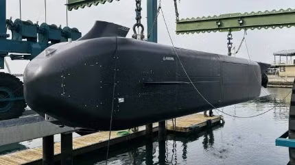 BaturrilloSUB's tweet photo. 🇦🇺⚓La @Australian_Navy crea la Maritime Autonomous Systems Unit (MASU), unidad de sistemas no tripulados para ISR de largo alcance y ataque. Operará el UUV Ghost Shark, el USV Bluebottle y el LUUV Speartooth. Su lema lo dice todo: "We Wait, We Strike". #AUKUS #NavalAutonomy #UUV https://t.co/uLP4oHDuZE
