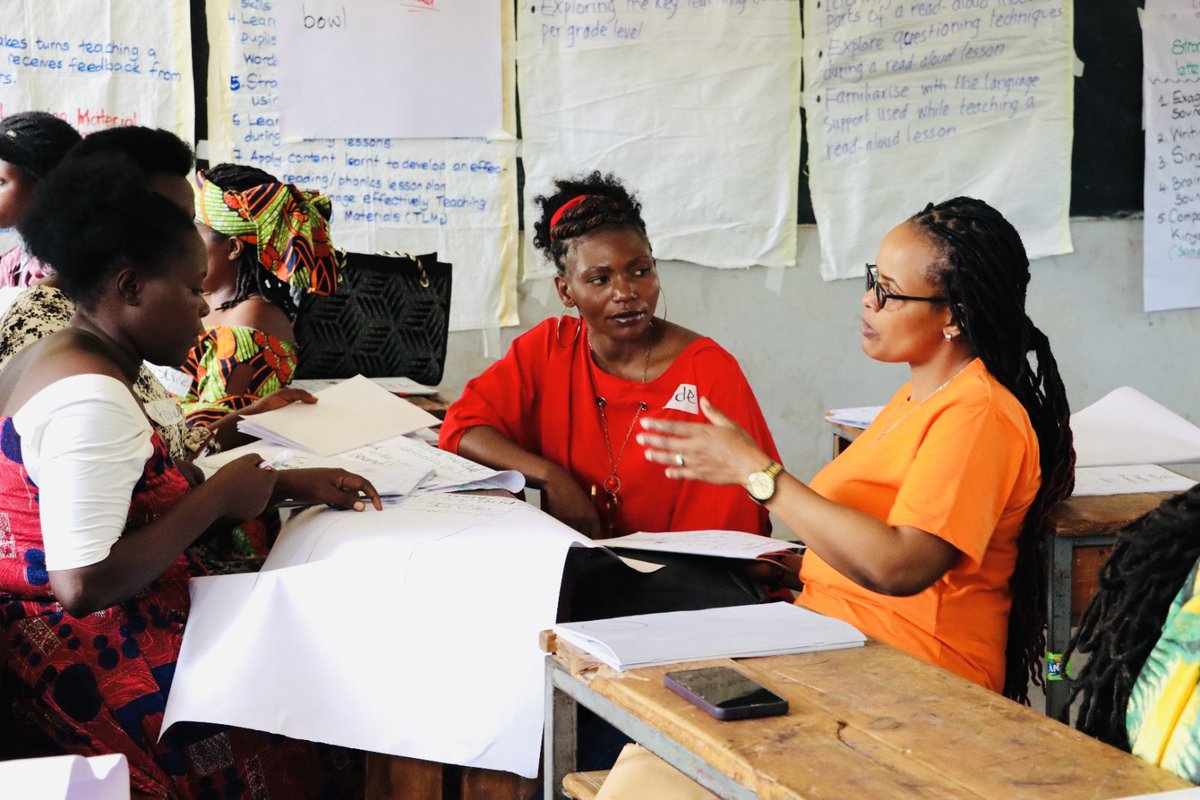 LIFT_Rwanda's tweet image. Today,@UKinRwanda’s #LIFT, with @REBRwanda,concluded a two-day catch-up training for 453 P1–P3 #English #teachers from 7 districts who had missed previous trainings. It equipped them with skills to effectively deliver #English #reading lessons in line with the revised syllabus.