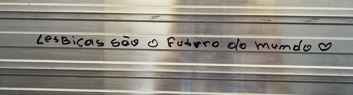 angel ໒꒱ tweet media