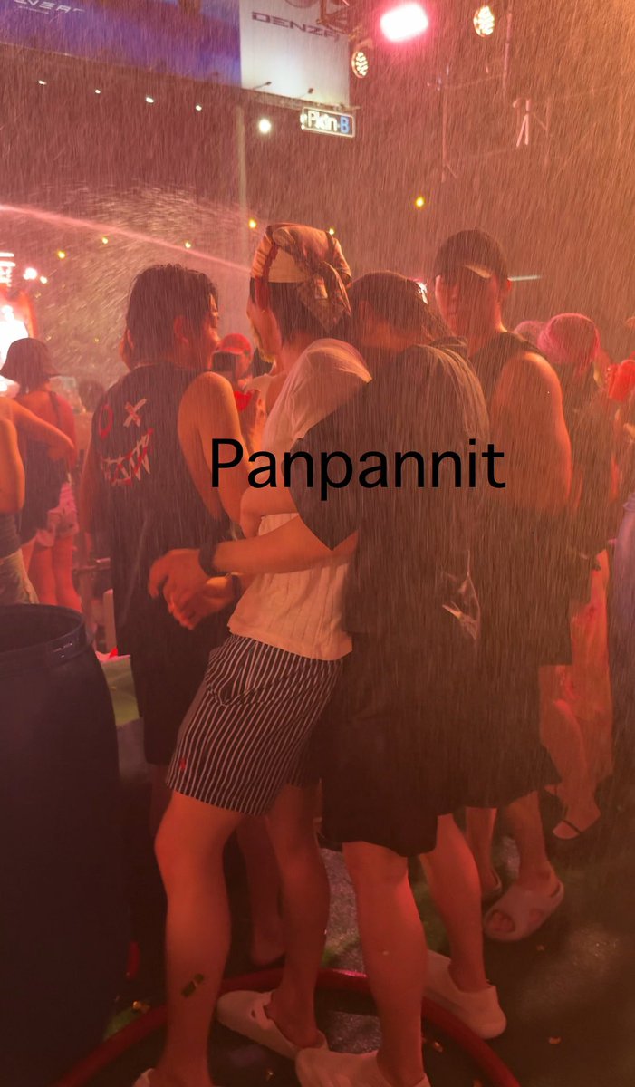 pannit🐈‍⬛ tweet media