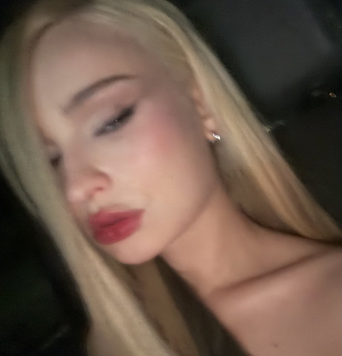 petrasmatique's tweet photo. 🚨 Kim Petras is NOT expected to participate in Loona’s upcoming reunion concert. 

Industry insiders speculate that the reason may be due to the fact that she is not a member of Loona. https://t.co/0vkaHXnYDH