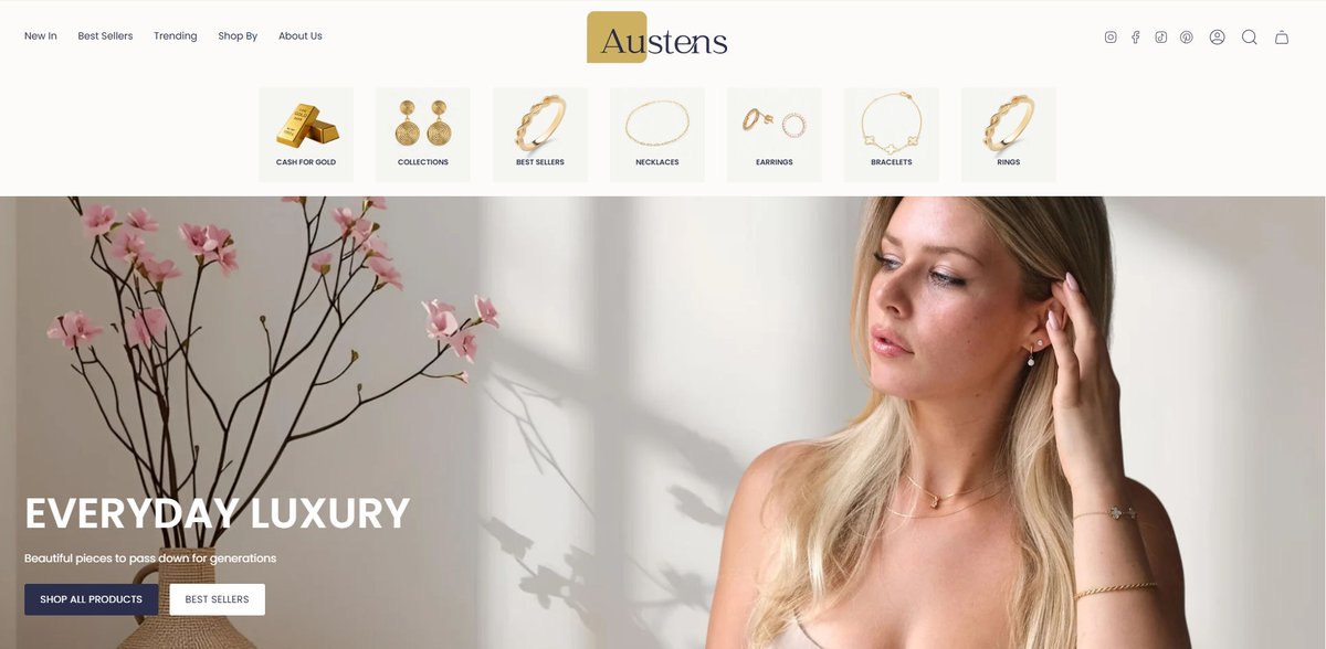 PrimeSiteUK's tweet image. Stylish, hypoallergenic #jewellery with timeless charm. Shop Austens Jewellers for #rings, #necklaces, #earrings and more.

👉 primesiteuk.com/go/austens-jew…

🤝 Paid Partnership
