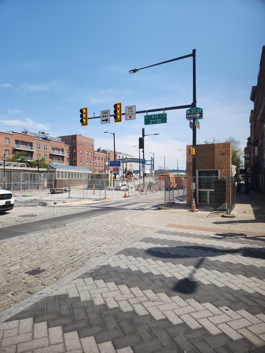 Roosevelt Blvd Subway tweet media