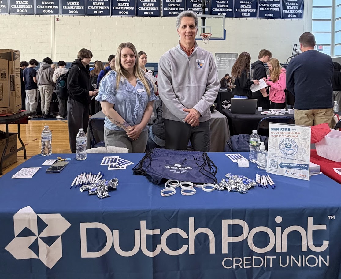 DutchPointCU's tweet photo. Our People &amp; Culture team connected with students in Wethersfield &amp; Newington, talking about careers, money basics, and what’s possible after graduation. From opening a first account to exploring future paths, it’s all about giving students a starting point they can build from. https://t.co/ks5ba5TKK7