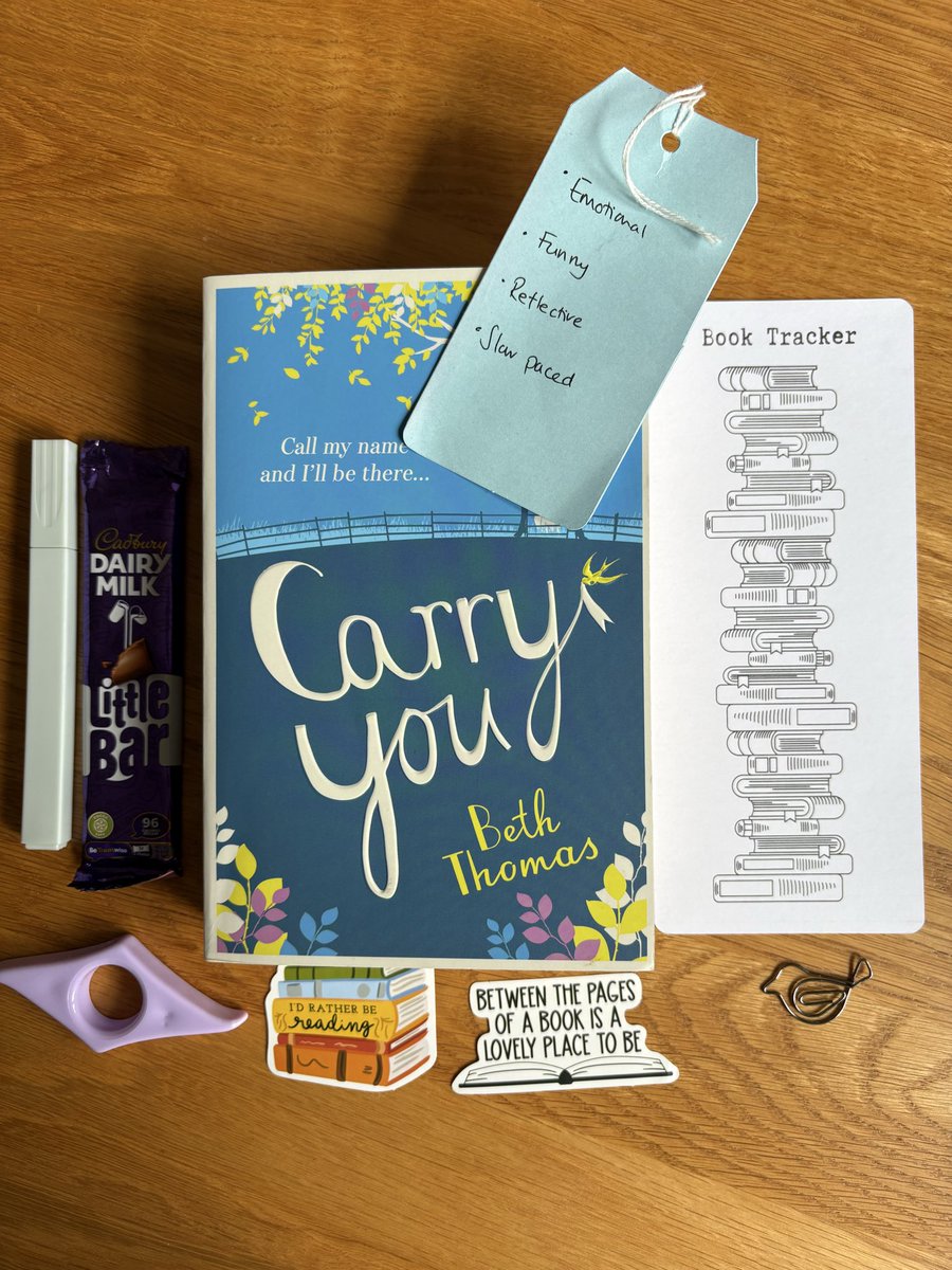 osborne_bella's tweet image. Love this idea.
My blind date with a book was £7 and for that I got a pre-loved novel, a bookmark (that’s also a reading log), a highlighter pen, a chocolate bar, page holder, two bookish stickers and a cute paperclip in the shape of a bird!
#blinddatewithabook #booklover #books
