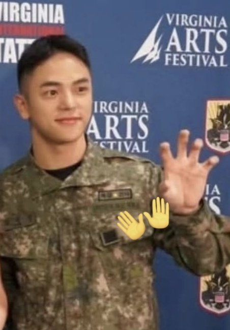 Woojin is a bear 🧸 tweet media