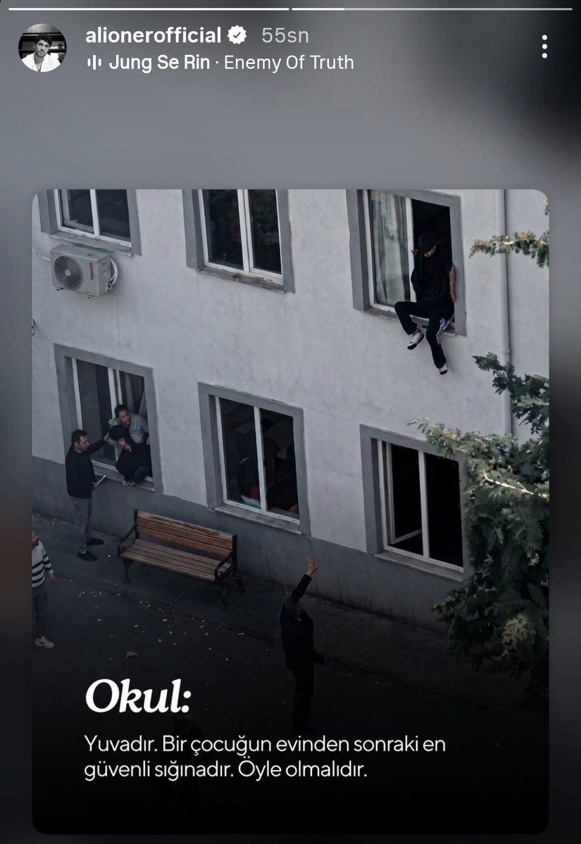 buglem🌬 tweet media