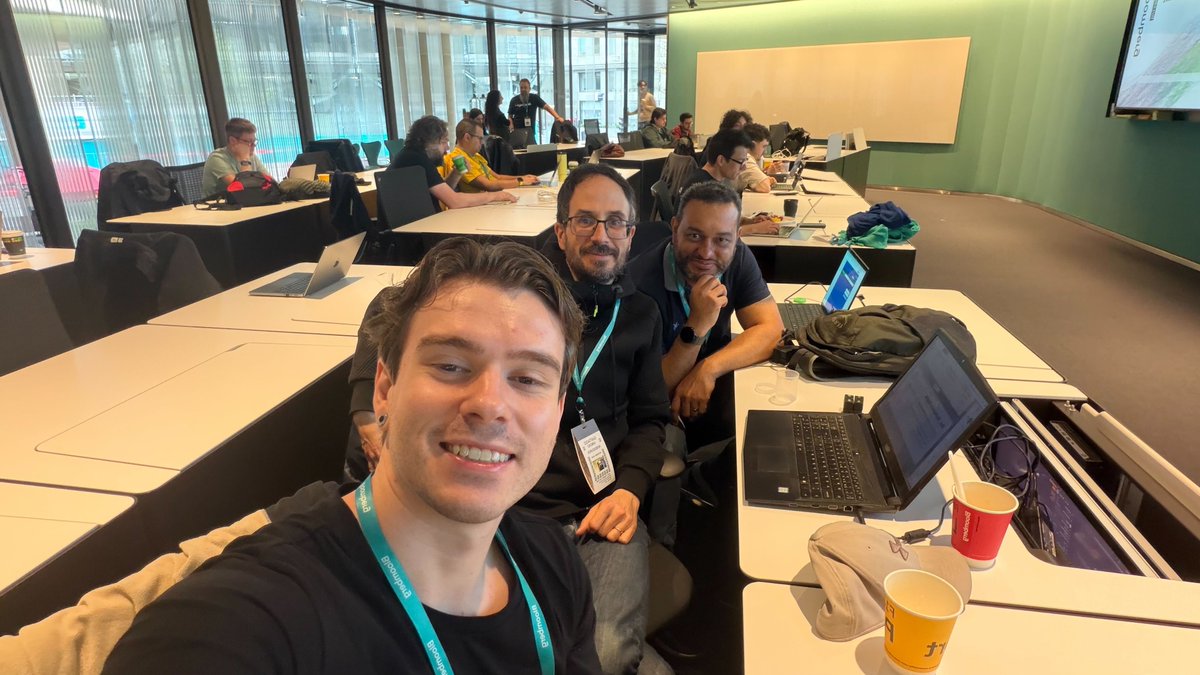 NodeSource's tweet image. NodeSource is at the @nodejs Collaboration Summit 2026 🇬🇧

@_rafaelgss, @s_gimeno, and @edsadr are in London, contributing to the future of Node.js.

Want behind-the-scenes insights from the Summit?
What should we share 👇🏼

#Nodejs #OpenSource #JavaScript