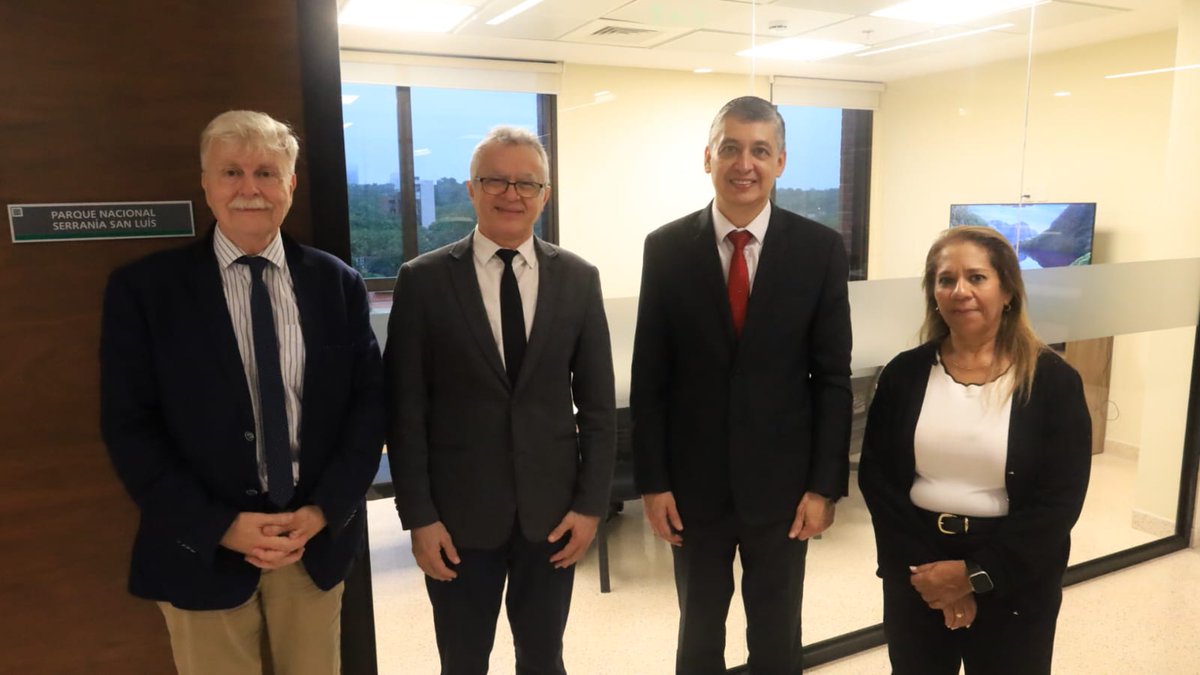 INE Paraguay tweet media