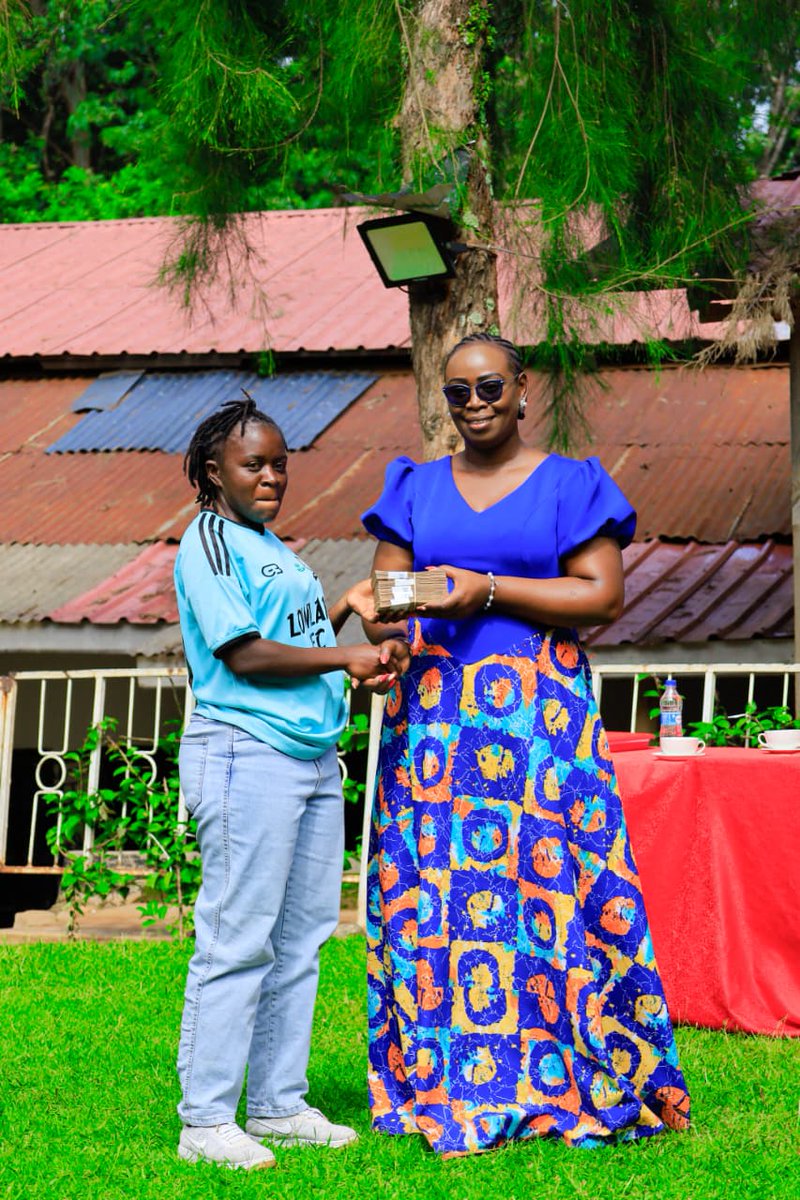 🅺🅴🅱🅸🆁🅸🅶🅾 𝔣𝔩𝔶𝔦𝔫𝔤 𝔢𝔞𝔤𝔩𝔢¹⁹⁹⁹ tweet media