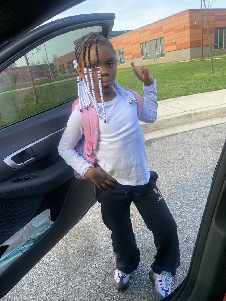 This really my whole twin💕