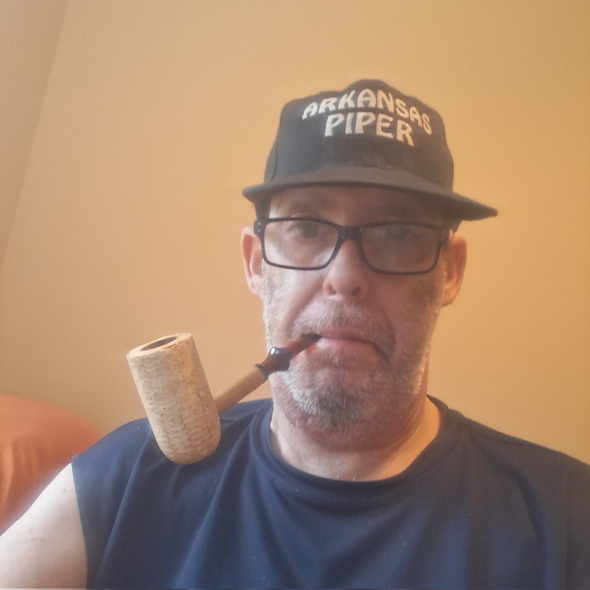 PiperArkan17445's tweet image. Above it all remember I'm  a piper. First and foremost. And nothing  will change that. I am Arkansas piper. Thank u. #pipe smoking #pipe tobacco.